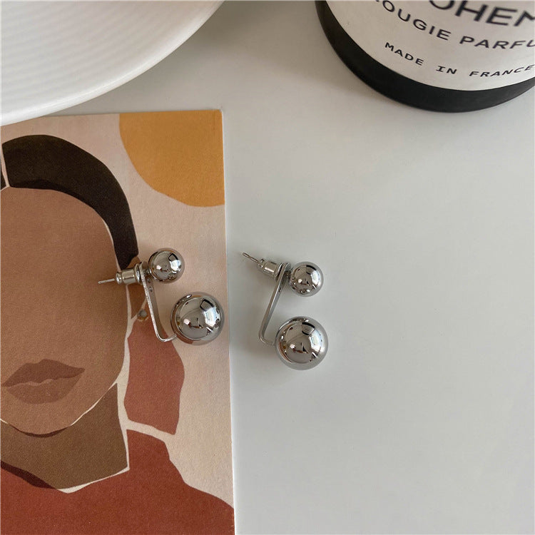 Metal Ball Ins Cold Style Simple Geometric Earrings