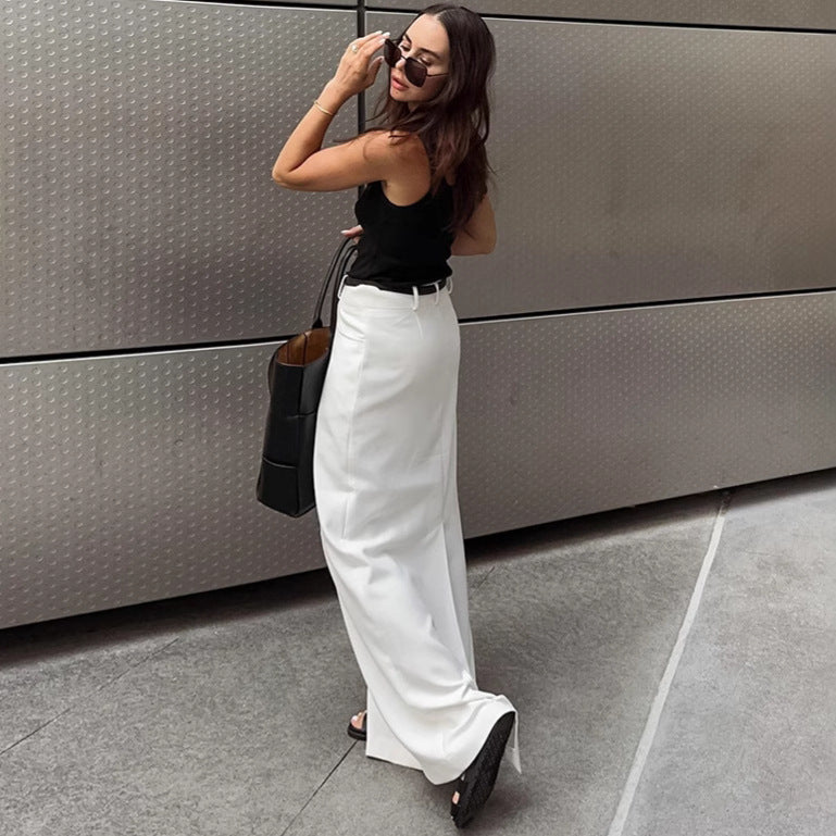 Schlichter, weißer, eleganter, gerader Freizeitrock für Damen