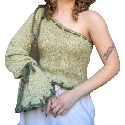 Oblique Shoulder Tops Contrast Color Bell Sleeve Off-shoulder Sexy Knitwear