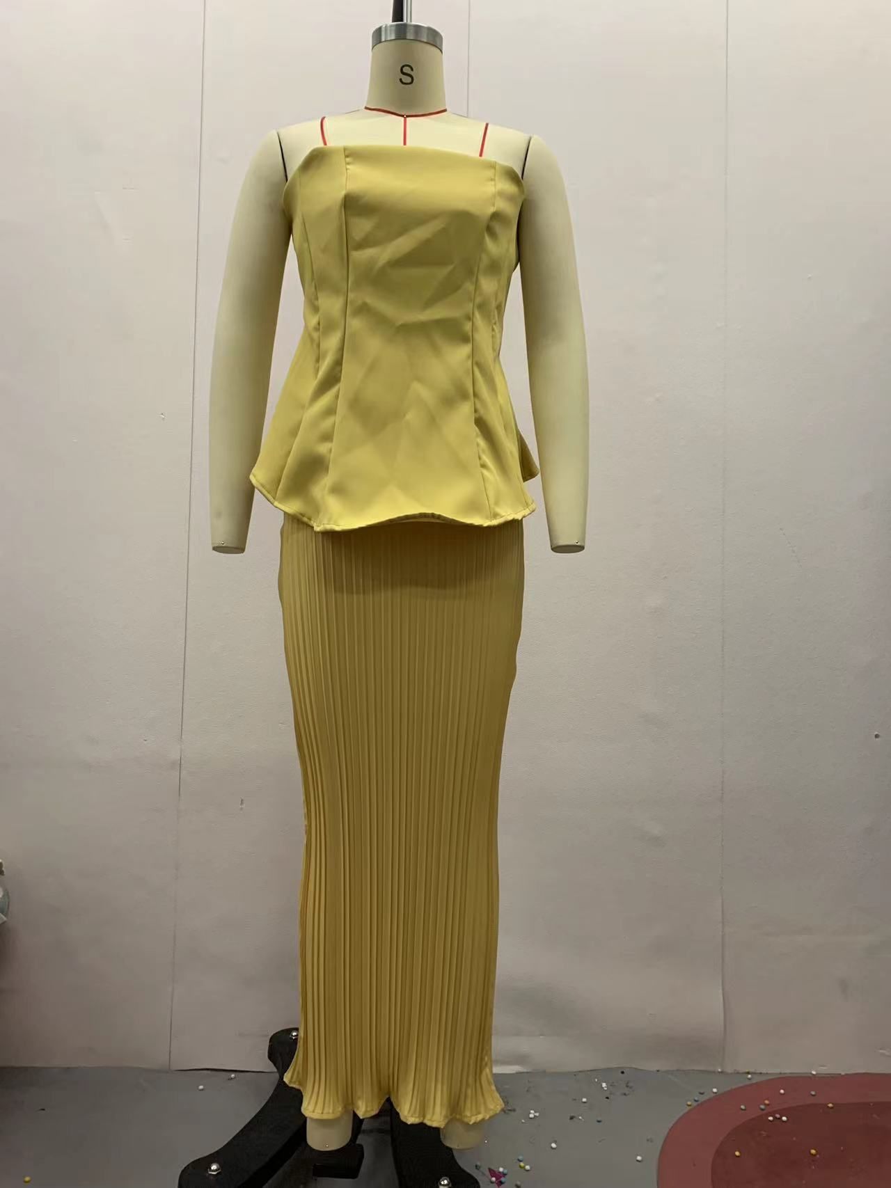 Women's Tube Top High Waist Hip Skirt Two-piece Set