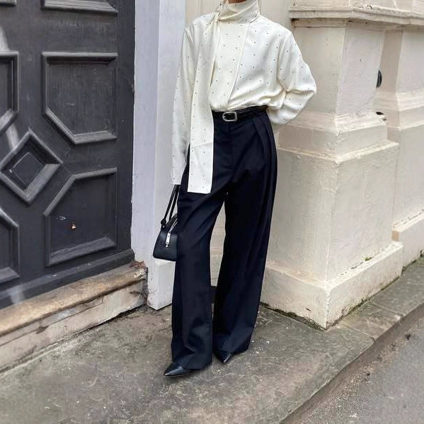 Ribbon Polka-dot Loose-fitting Commuter Long Sleeve Top