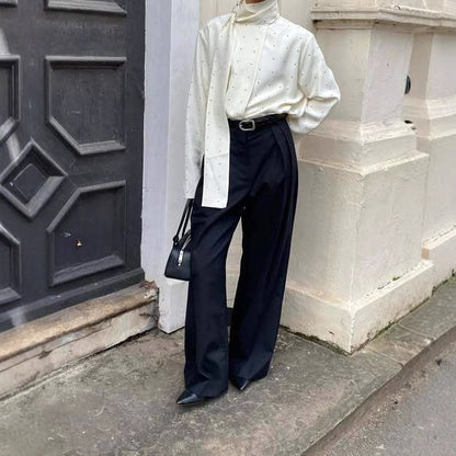 Ribbon Polka-dot Loose-fitting Commuter Long Sleeve Top