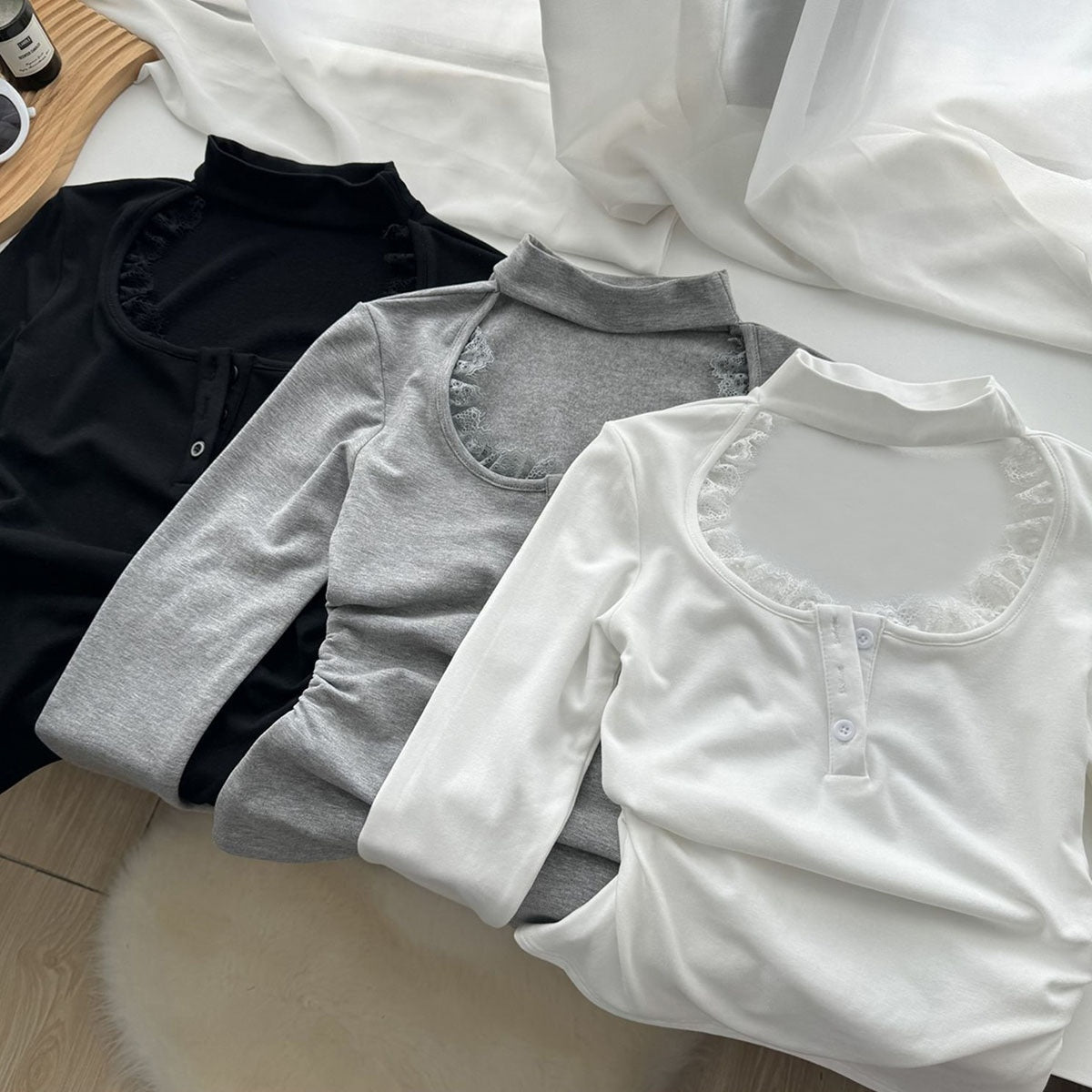 Lace Stitching Women's New Tight Pleated Inner Wear Blouse